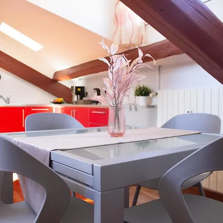 Luminoso Loft Vicino Stazione E Porta Venezia 米兰